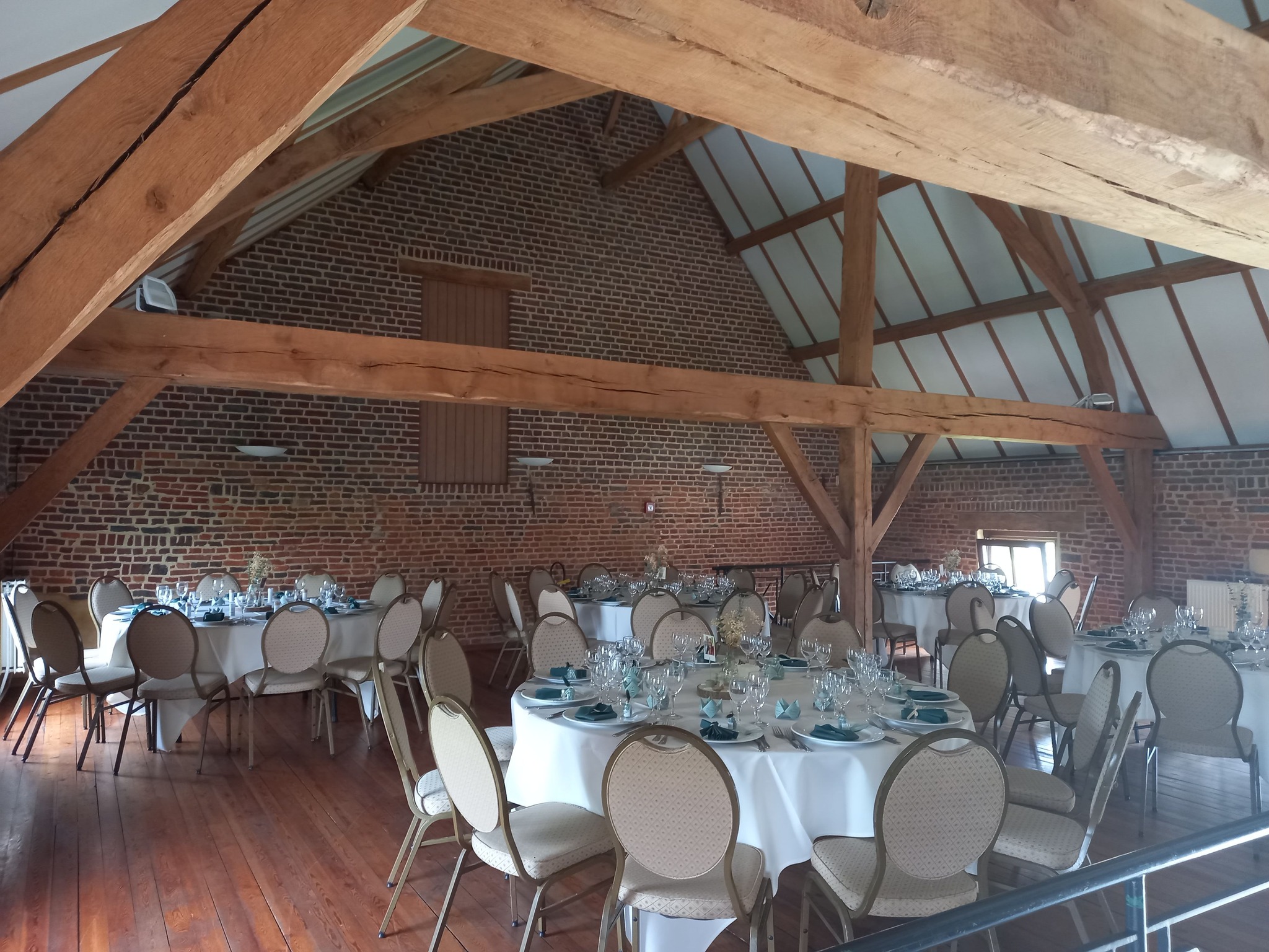 SALLE-MARIAGE-A-REBECSQ-FERME-DU-GRAND-SPINOIS-